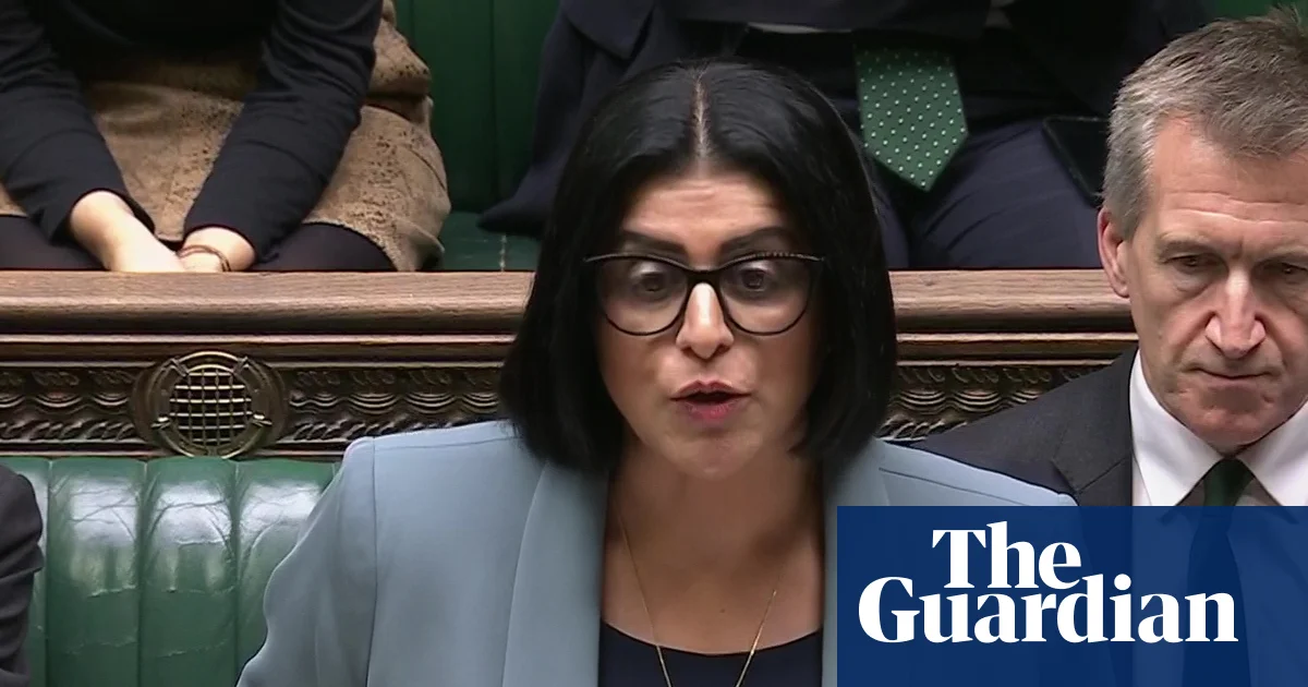 Migrants to UK will not get benefits until becoming citizens under new plans