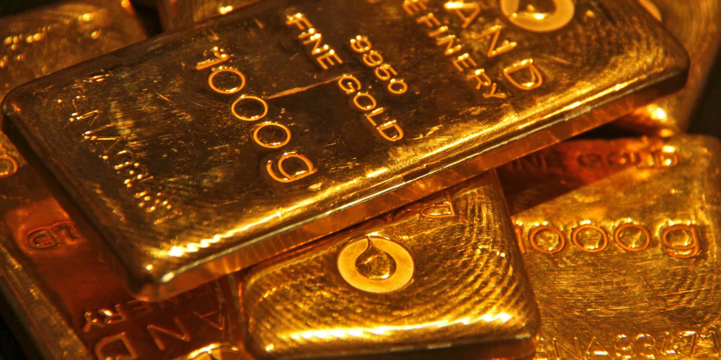 India's eternal obsession with gold lifts imports 200% in October