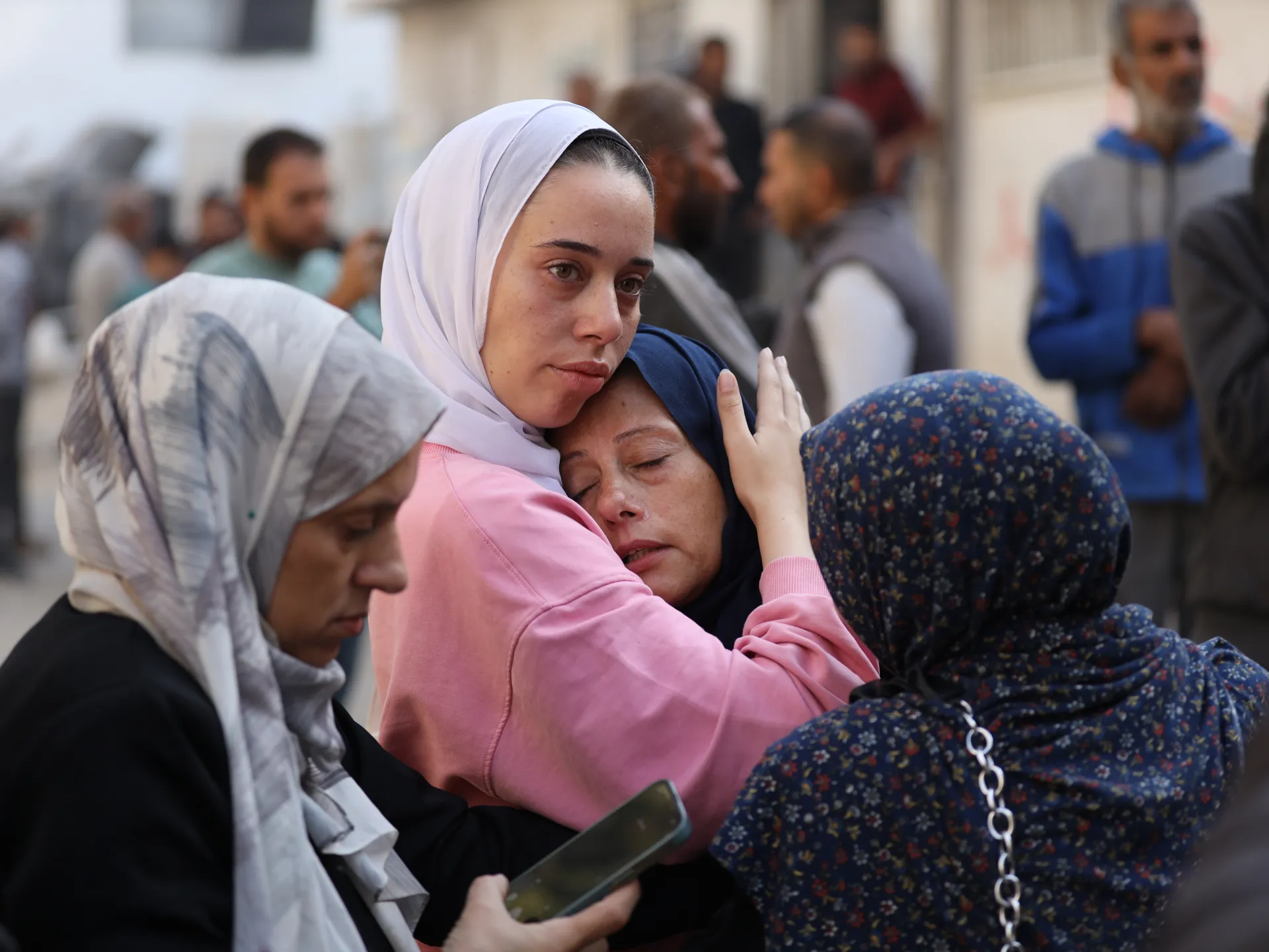 LIVE: Israel attacks southern Gaza, kills at least 4 Palestinians