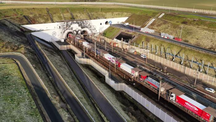 Channel Tunnel owner cancels UK rail projects over rise in business rates