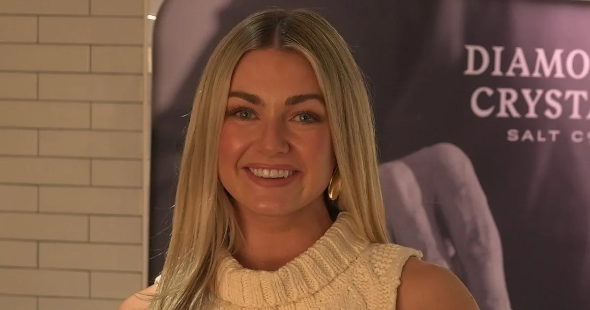 DWTS' Lindsay Arnold Is Pregnant, Expecting Baby No. 3 With Sam Cusick