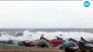 Docked-boats-at-the-Marina-Beach-as-Red-Alert-issu_1764532465550.jpg