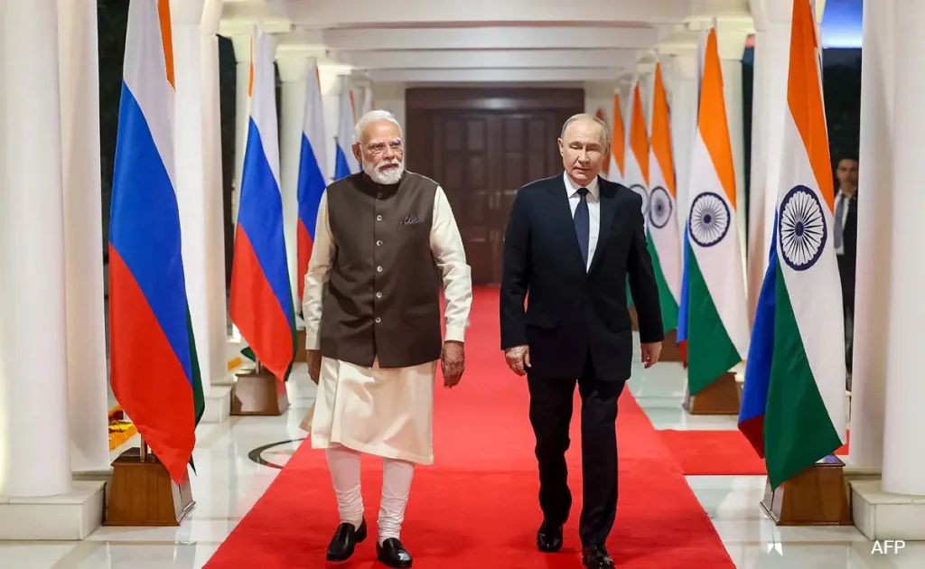 bbo7u11_putin-in-india-putin-modi-afp_625x300_05_December_25.jpeg
